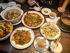 -民间瓦缸煨汤館(嵩山路店)