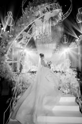 -艾米丽婚纱礼服