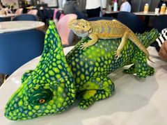 -FAIRYLAND龙族星球主题餐厅(凯丹广场店)