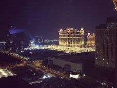 -影汇之星8字形摩天轮