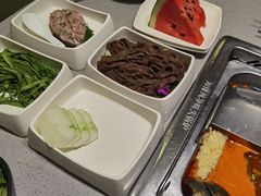 -海底捞火锅(奉化银泰店)