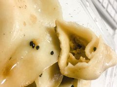 -香山胡记吴江路生煎(灵山路店)