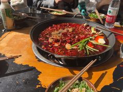 -黄潇洒老火锅(九眼桥宏济巷店)