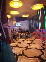 -反弹蹦床公园·亲子乐园·团建·派对(尚品奥莱店)
