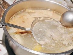 -浪里寻·臻牛养生牛肉火锅(方圆荟店)