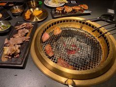 -铭牛烧肉·和牛海鲜自助(高新月牙湖店)