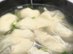 菜肉馄饨-万寿斋(山阴路店)
