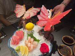 -蟹犇前•帝王蟹雪蟹(陆家嘴店)