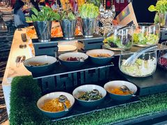 自助调料区-西安W酒店·WEI全味西餐厅