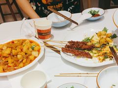 -犇逸·乐山跷脚牛肉·四川现炒(览海店)