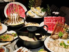 -皇城老妈·大连海鲜火锅(港湾店)