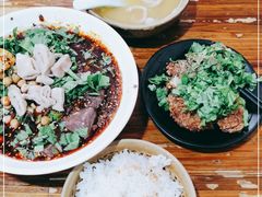 -朱大嘴肥肠血旺(福字街店)