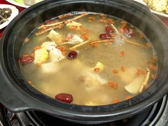 -花苑美食横琴生蚝火锅(拱北粤华路店)
