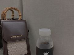 -缶乐FOLLOW咖啡