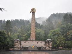 -遵义红军烈士陵园(凤凰山公园)