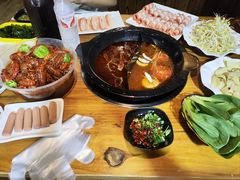 -辣鼎鲜火锅(绿地世纪城店)