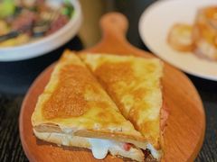 -wineapp葡萄酒餐吧(外滩金融中心店)