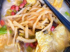 -小蛮妞家螺蛳粉(凯旋路店)