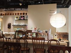 -luutosa  cafe & tea 鹿兔山