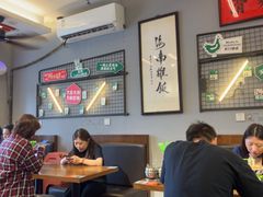 -绿柠食堂(北外滩店)