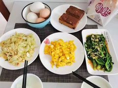 -爱月宝月嫂·育儿嫂(哈尔滨总店)