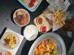 -辣尚瘾·烤鱼·新川菜(牡丹园直营店)