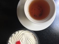 -红宝石·鲜奶小方·海派西点房(丰庄店)