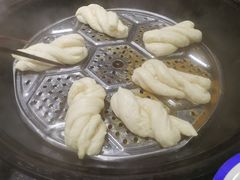 花卷-东北大院铁锅炖(富业广场店)