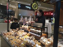 面包甜点陈列柜-莉莲蛋挞(日月光店)