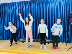 -蓝话筒·少儿成人演讲口才·主持朗诵·戏剧表演(大华第一坊店)