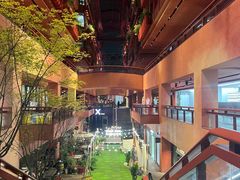 -西西弗书店&矢量咖啡(凯德晶萃广场店)