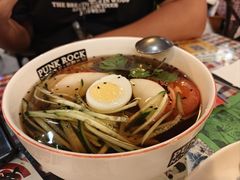-鼓楼吃面·肉啃肉(南锣鼓巷店)