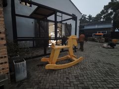 -几个木匠匠人厨房