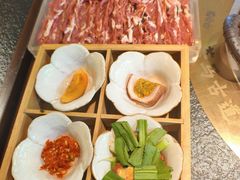 -菌自由丨野生菌火锅特色庭院餐厅(丽江古城店)