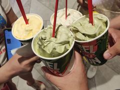 -DQ·蛋糕·冰淇淋(虹口龙之梦店)