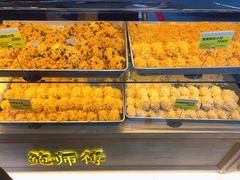 -鲍师傅糕点(江苏路店)