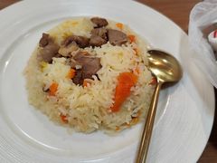 -贯贯吉·清真餐厅(浙江中路店)