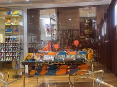 -VENCHI 闻绮(上海佛罗伦萨小镇店)