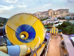 -平湖九龙山乐满地水上乐园