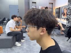 -米可造型烫发染发