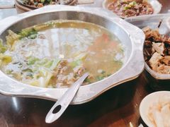-谢老五跷脚牛肉·非遗传承店