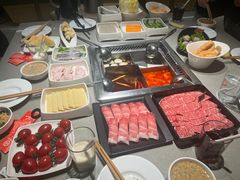 -海底捞火锅(高新万达店)