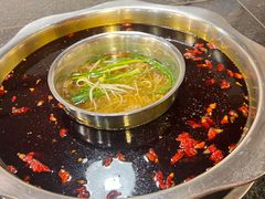 -邓莽子老火锅(中兴路总店)