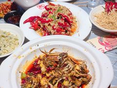 -肥肥虾庄·金牌油焖大虾(杨园滨江时代walk店)