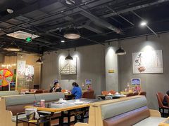 大堂-城南老友羊蝎子火锅(花乡奥莱店)