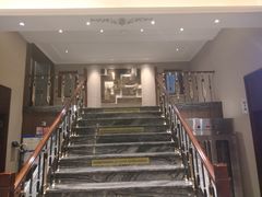 -哈啾嗨·新概念蒙餐(红星新城店)