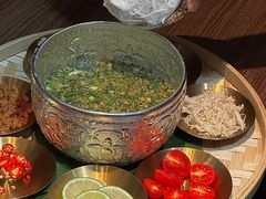 -良米山·云南野生菌过桥米线(上海首店)