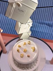 -潮宏基(万象城店)