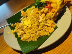 -大头虾越式风味餐厅(光明广场店)