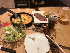 -必胜客(万象城店)